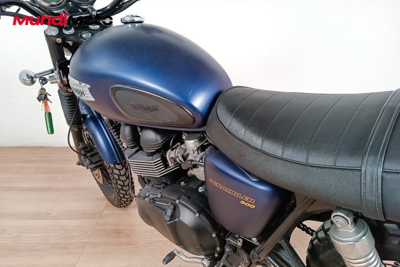 Motorbike image 8