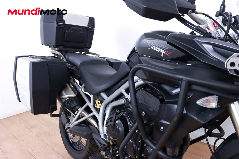 Motorbike image 13
