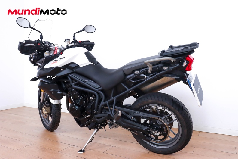 Motorbike image 6