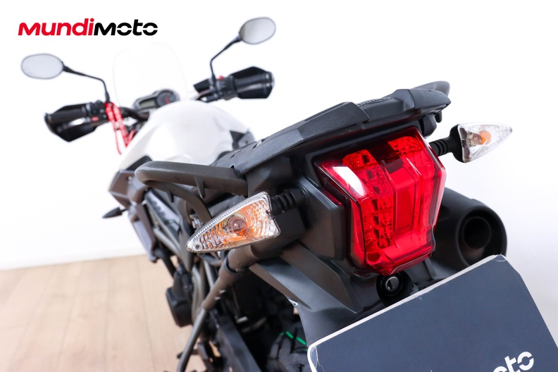 Motorbike image 9