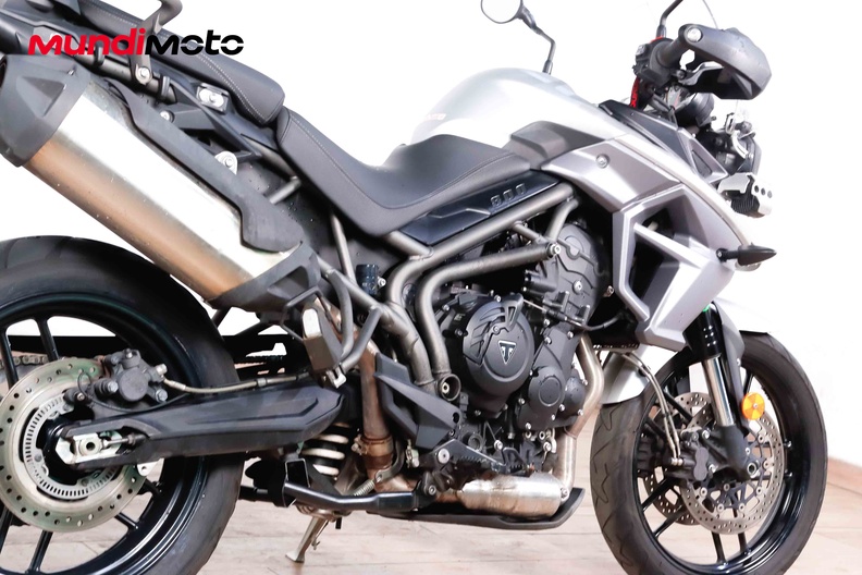 Motorbike image 3