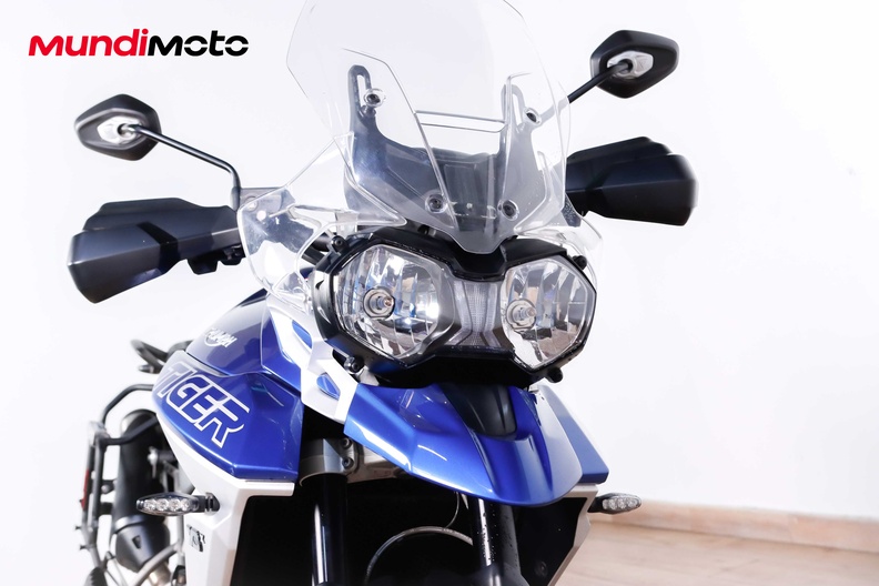 Motorbike image 4