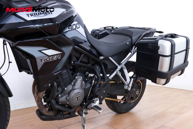 Motorbike image 8