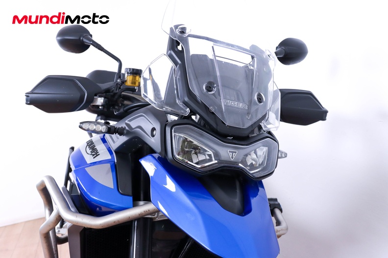 Motorbike image 4