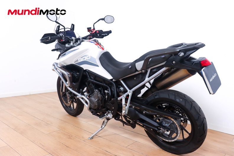 Motorbike image 6