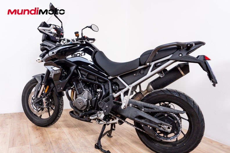 Motorbike image 7