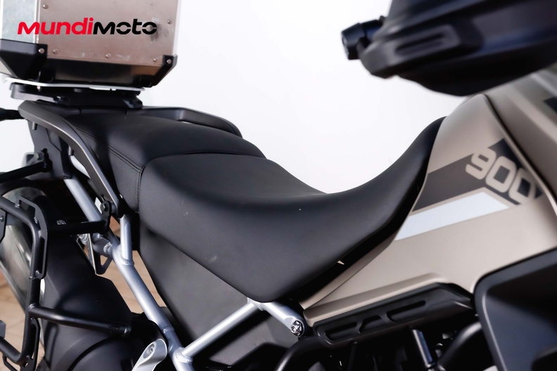 Motorbike image 13