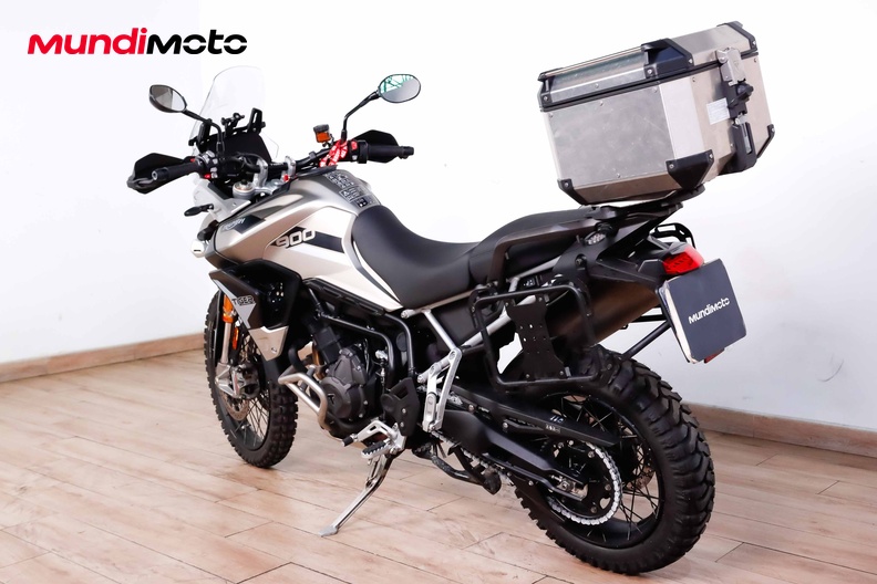 Motorbike image 6