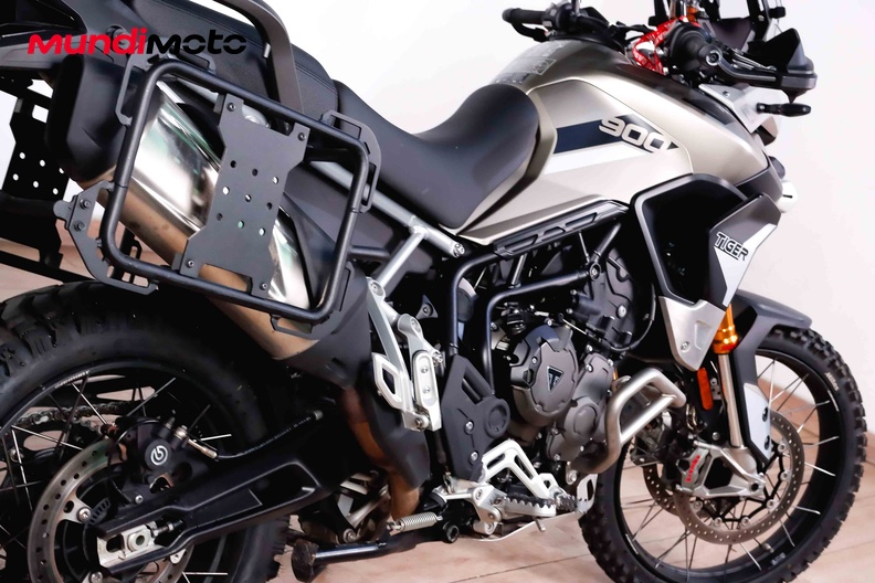 Motorbike image 3
