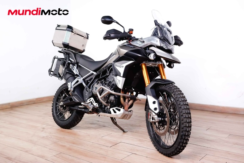 Motorbike image 1