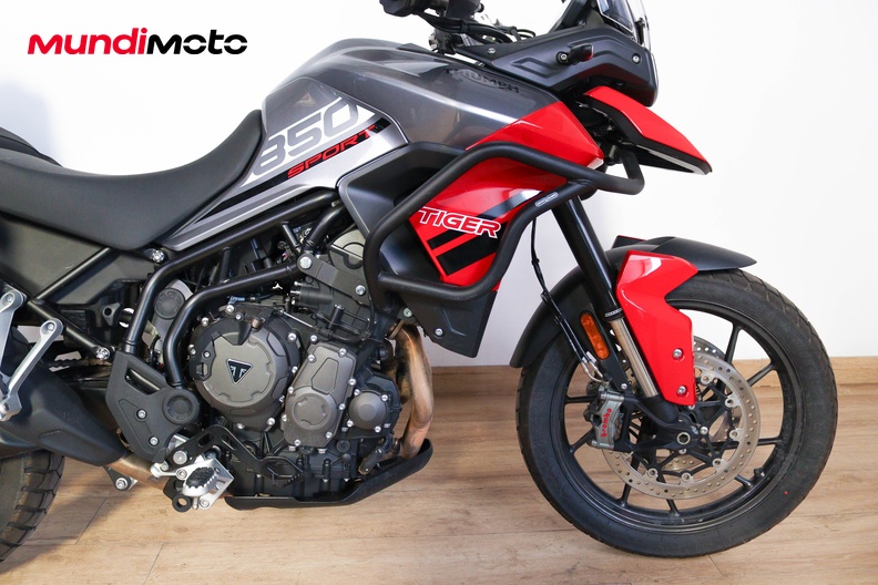 Motorbike image 12