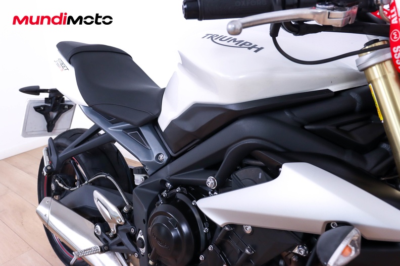 Motorbike image 12