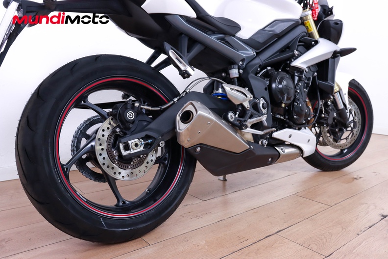 Motorbike image 3