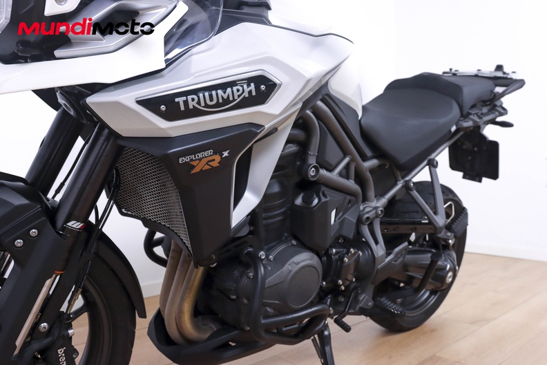 Motorbike image 8