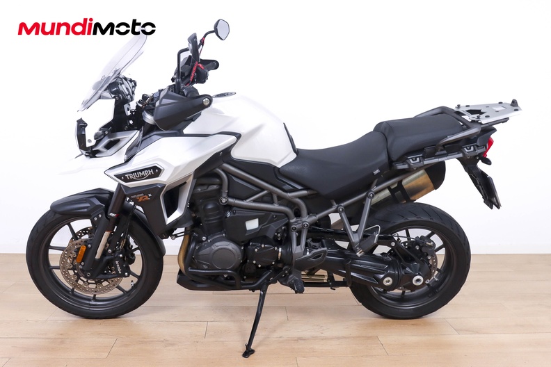 Motorbike image 5