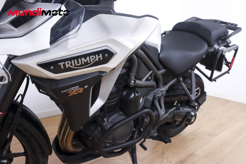 Motorbike image 8
