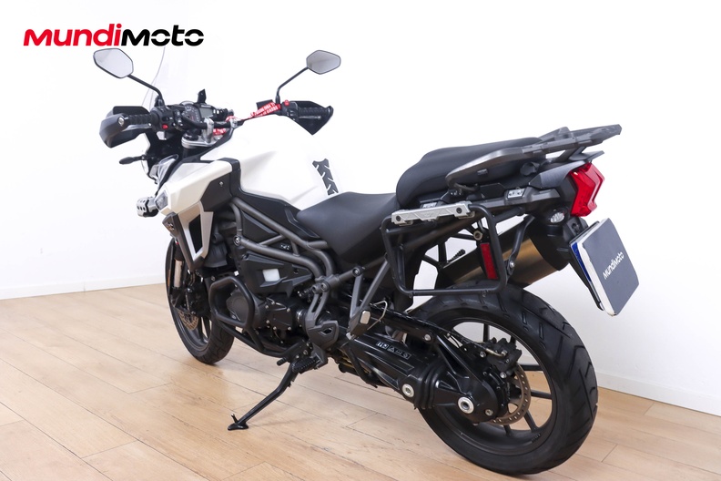 Motorbike image 6