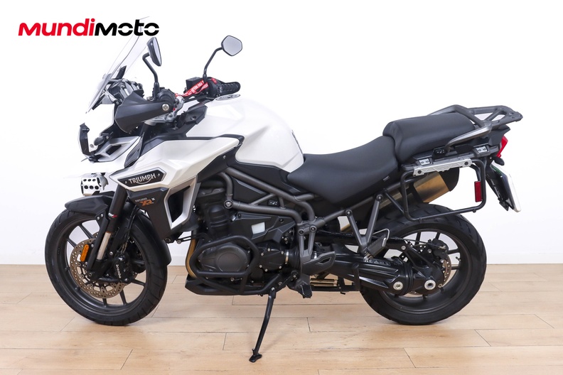 Motorbike image 5
