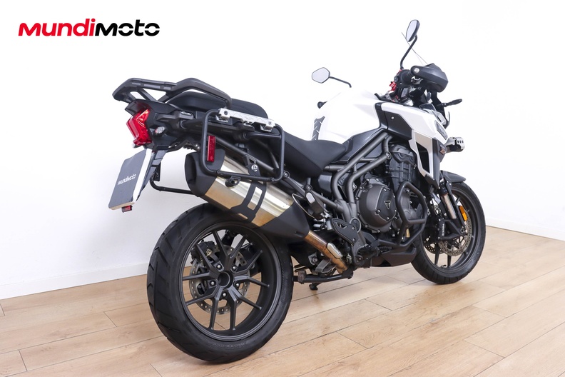 Motorbike image 2