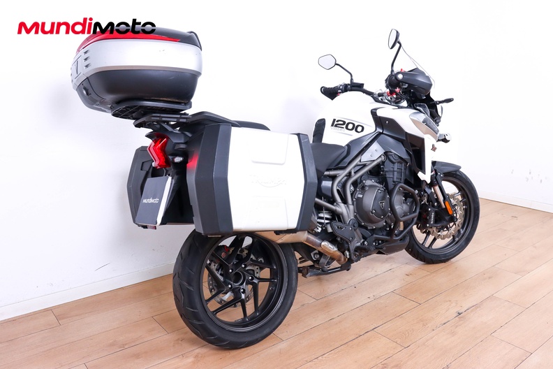Motorbike image 2
