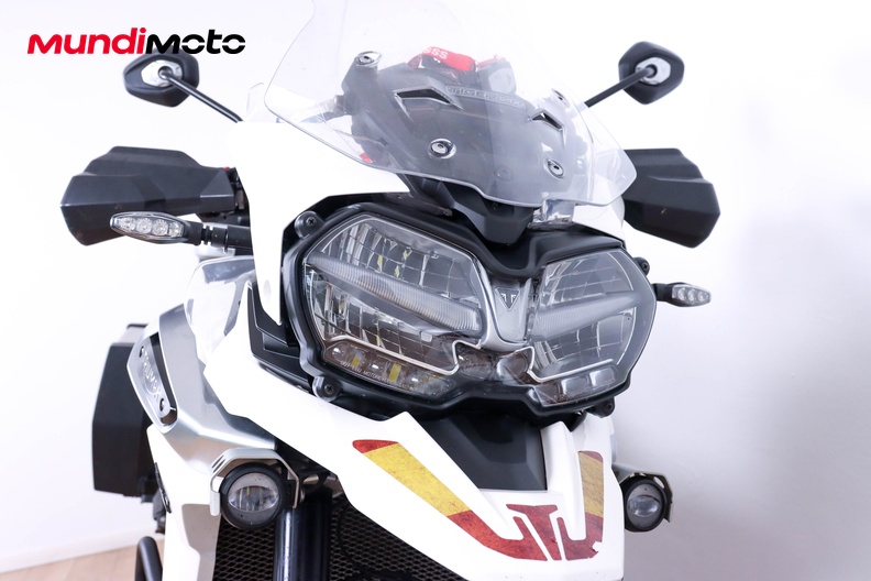 Motorbike image 4