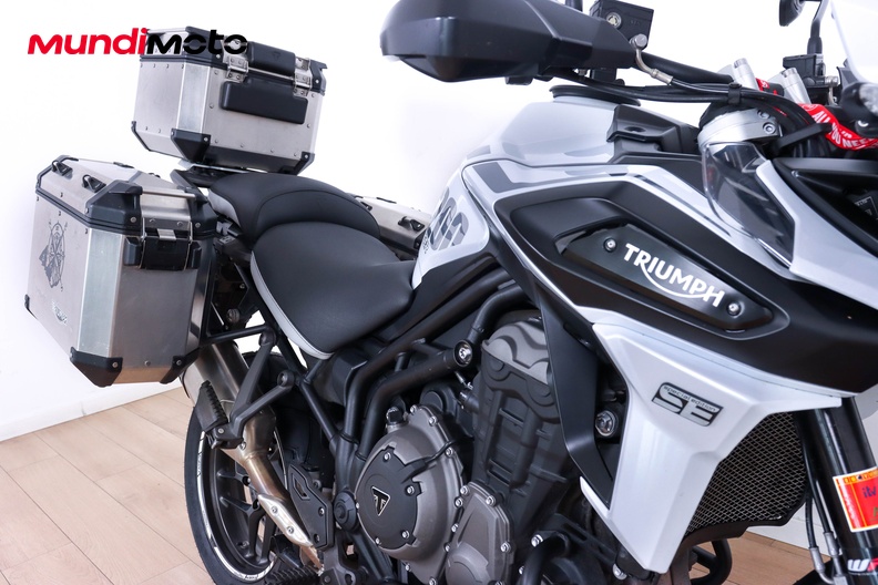 Motorbike image 12