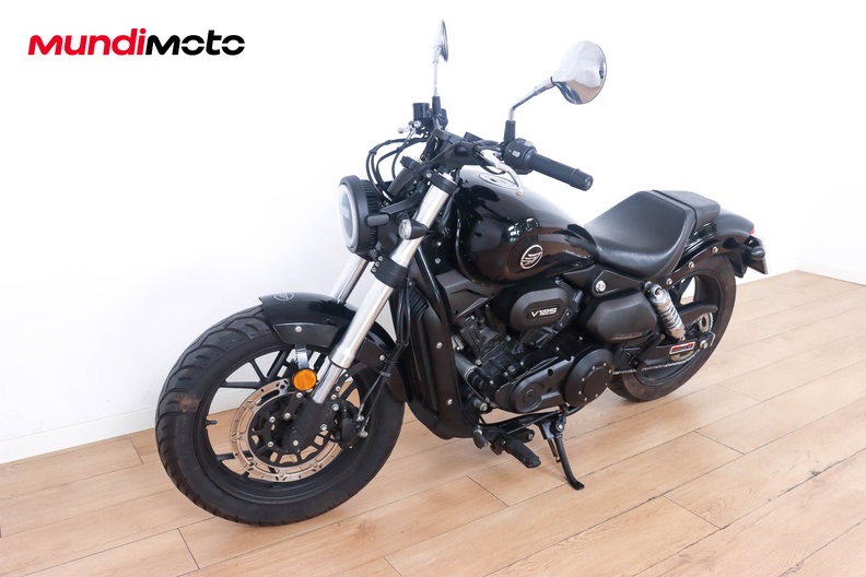 Motorbike image 7