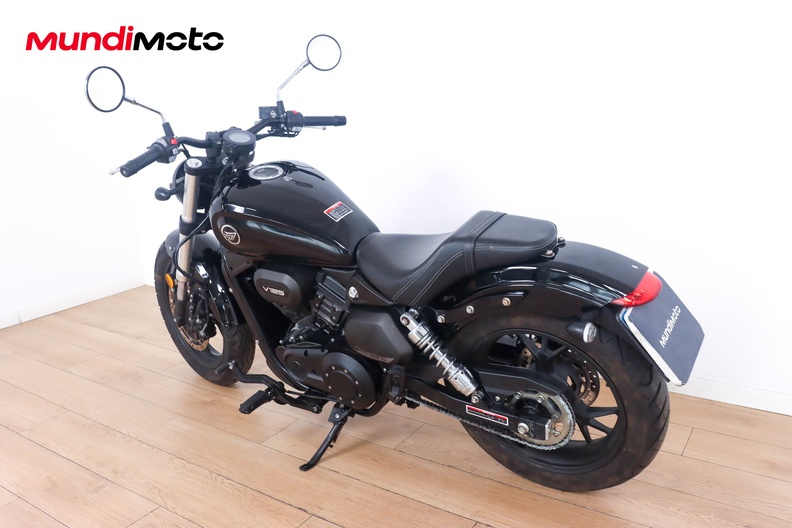 Motorbike image 6