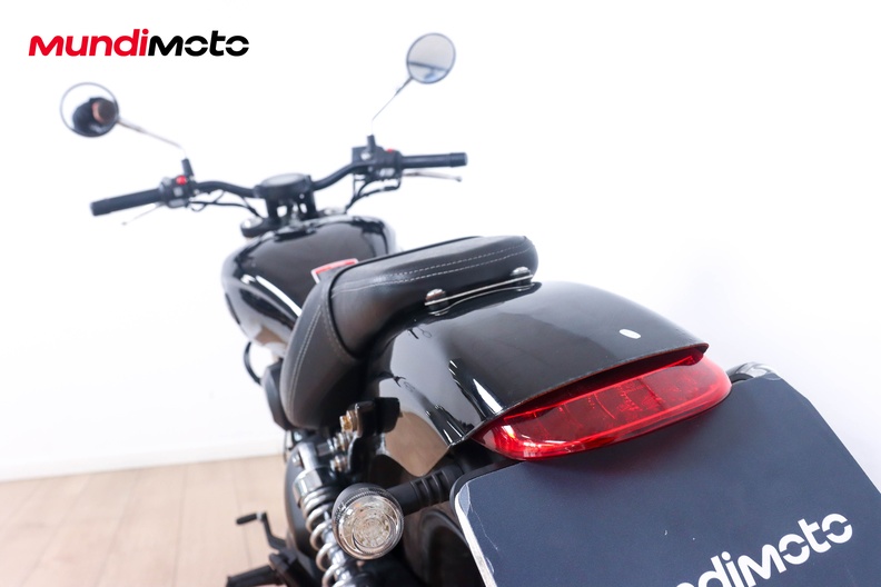 Motorbike image 9
