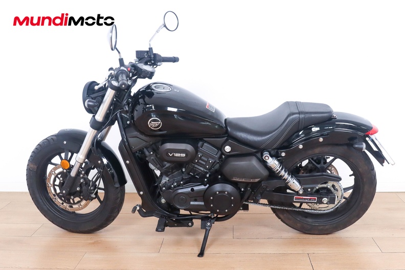 Motorbike image 5