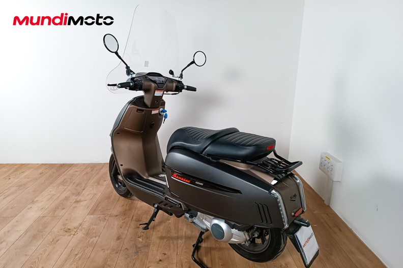 Motorbike image 6