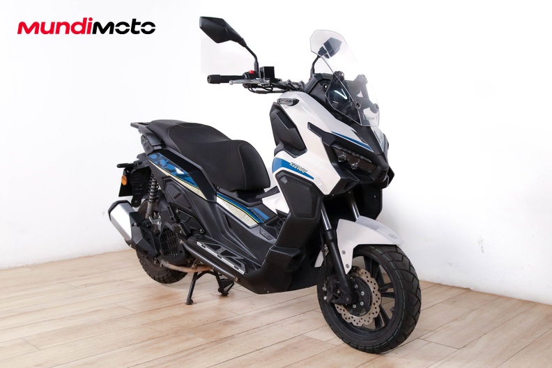 Motorbike image 1