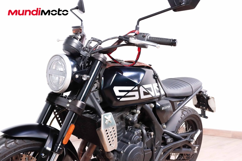 Motorbike image 8