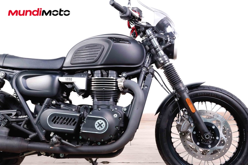 Motorbike image 12