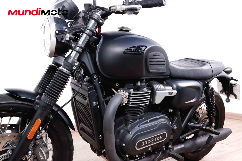 Motorbike image 9