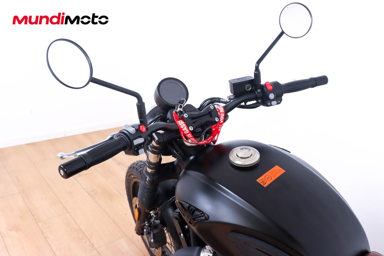 Motorbike image 10