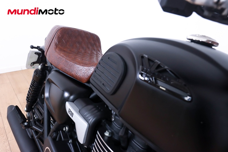 Motorbike image 12
