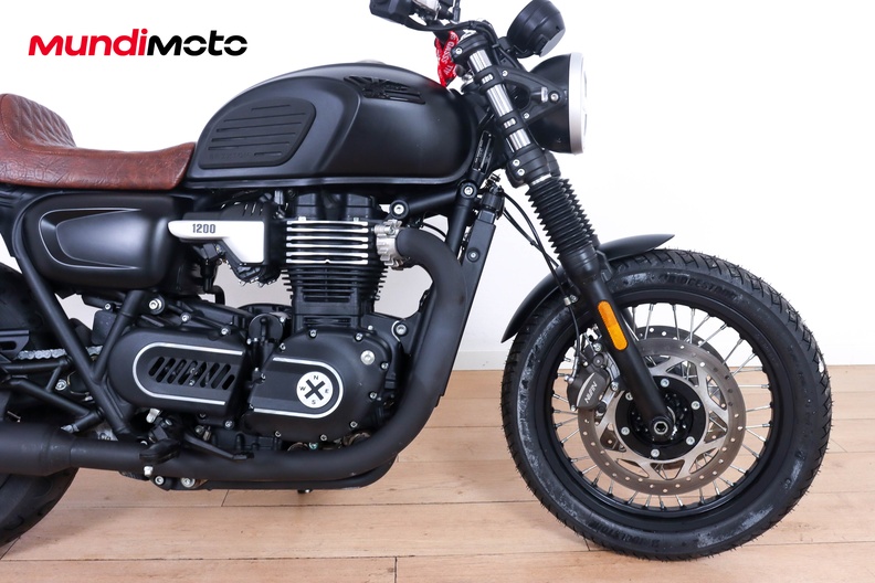 Motorbike image 13