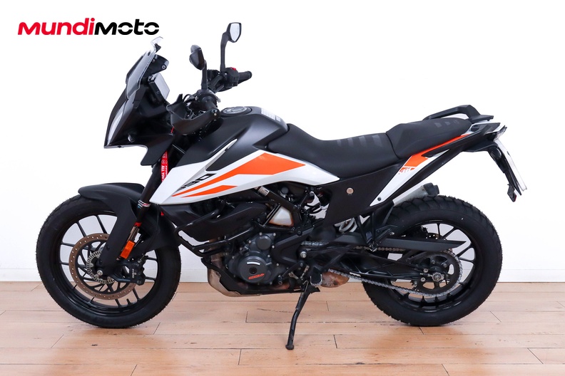 Motorbike image 5