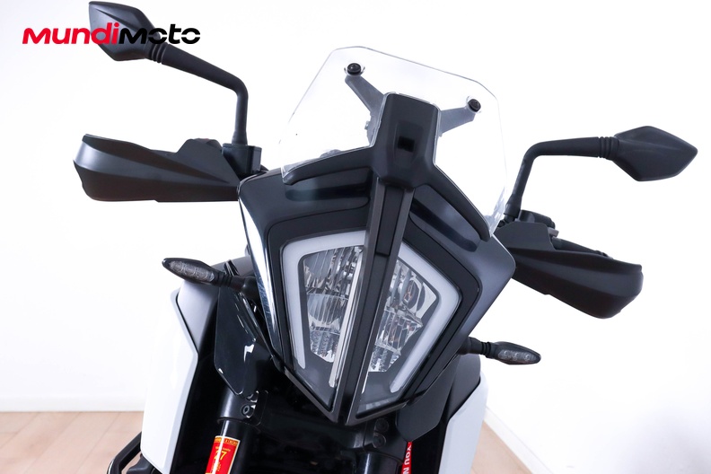 Motorbike image 4