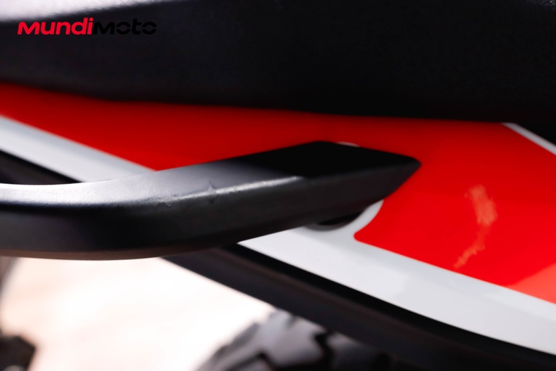 Motorbike image 16