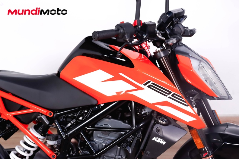 Motorbike image 12