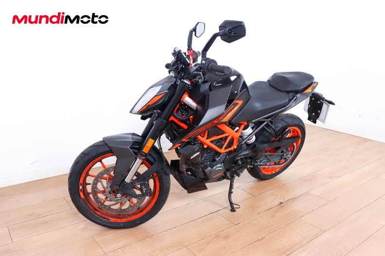 Motorbike image 7