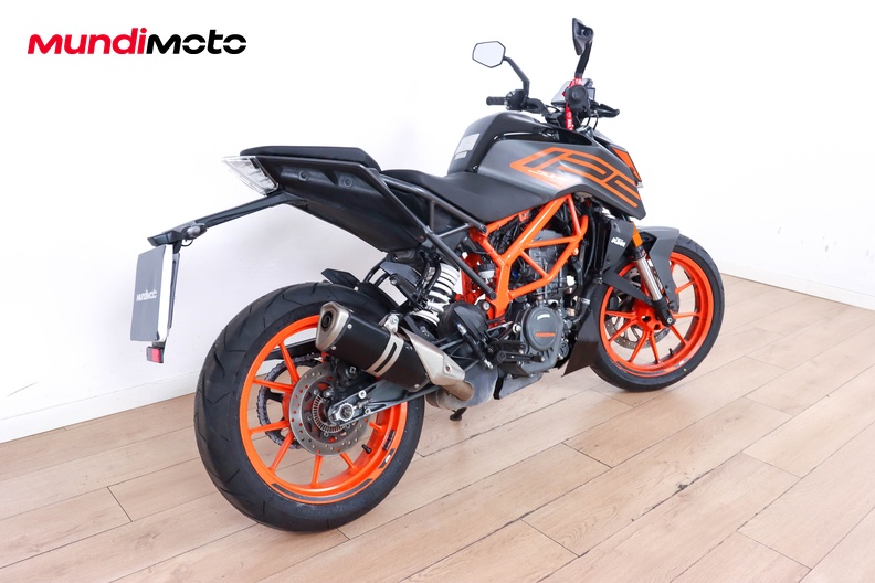 Motorbike image 2