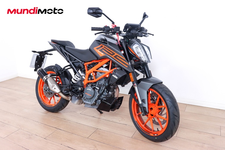 Motorbike image 1