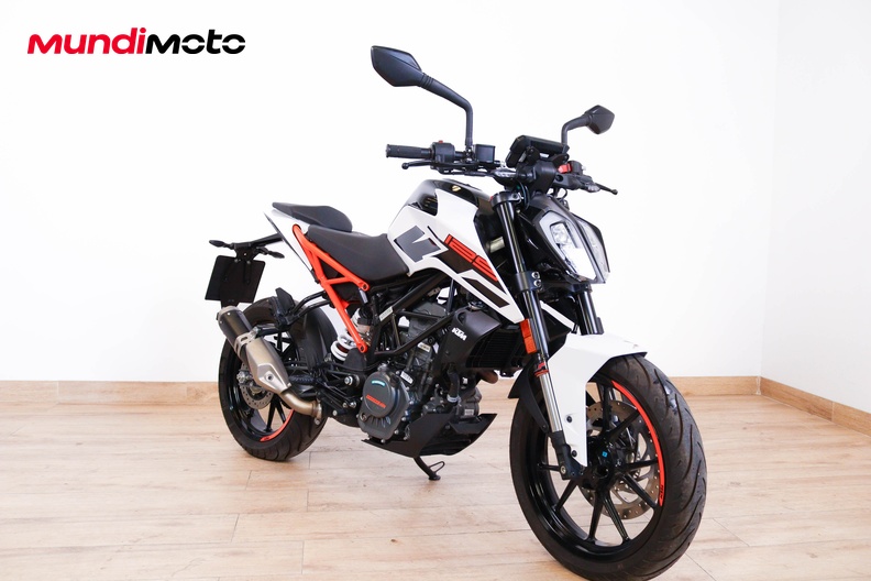 Motorbike image 2