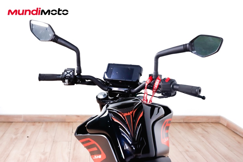 Motorbike image 10
