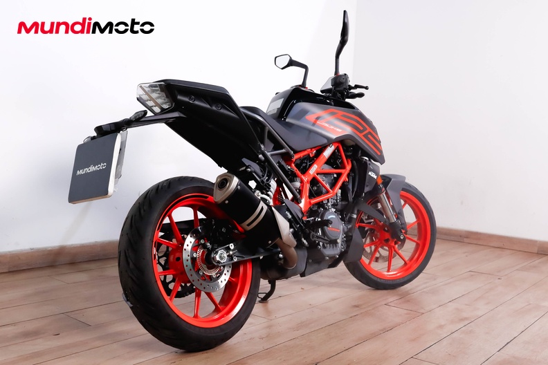 Motorbike image 2