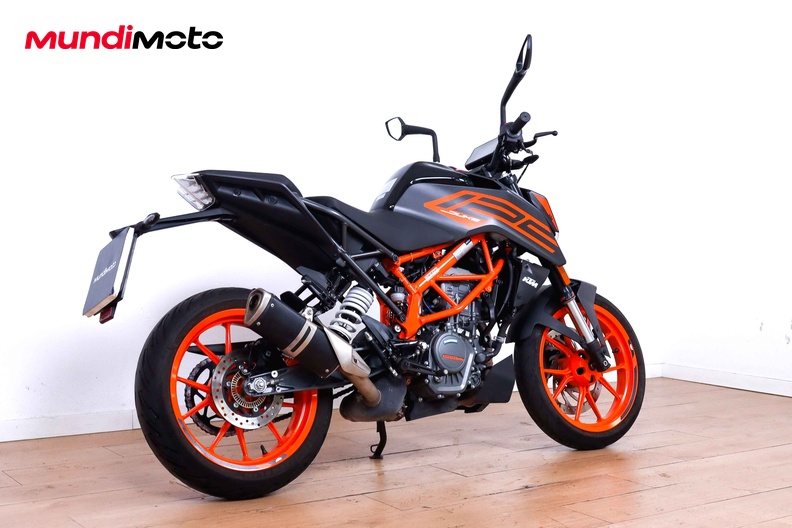 Motorbike image 2