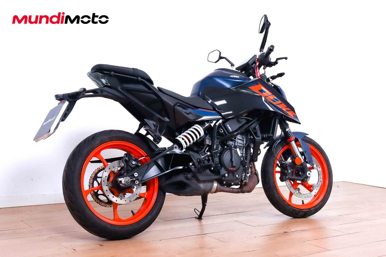 Motorbike image 2